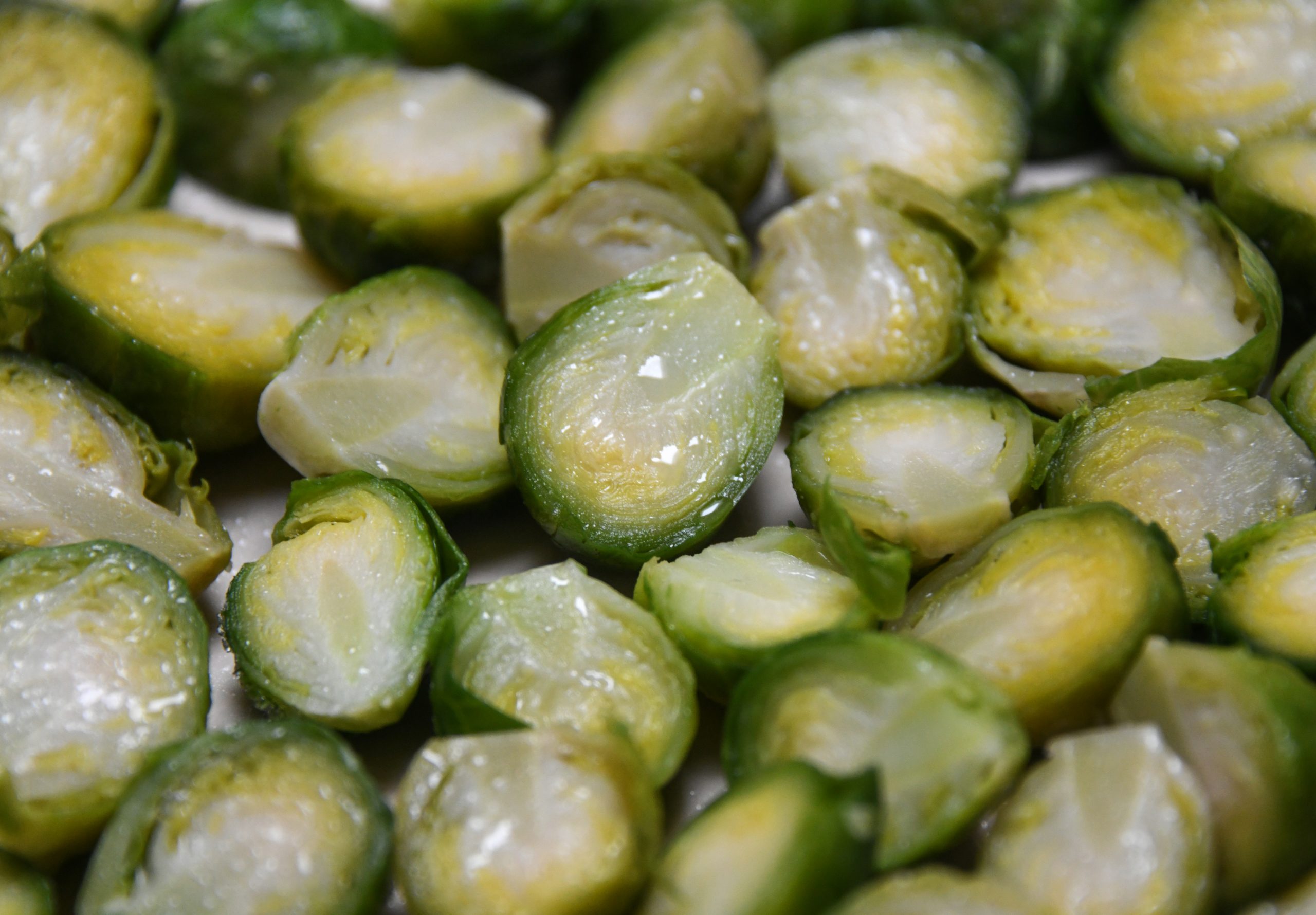 Brussels sprouts halves