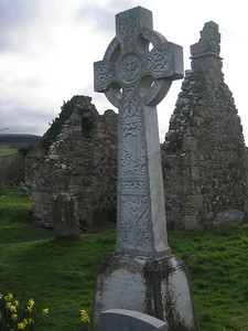 Celtic cross at Bonamargy