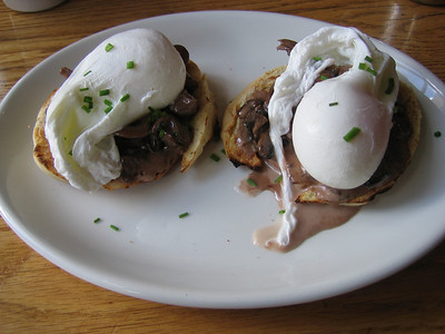 Poached eggs at Elephant and Castle, Dublin