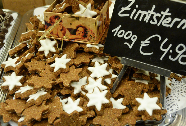 Austrian cinnamon stars