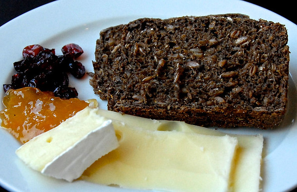 breakfast platter with brown bread