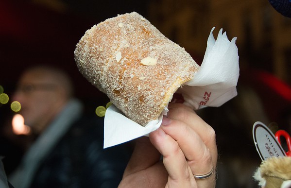 freshly baked trdelnik