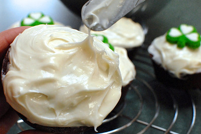 CHOCOLATE GUINNESS CUPCAKES