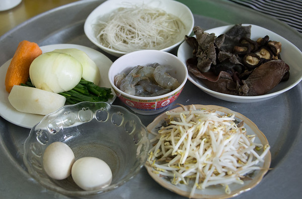 Ingredients for shrimp spring rolls