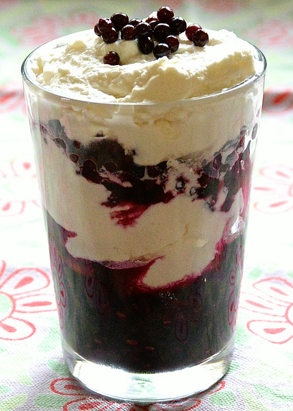 ELDERBERRIES AND CREAM