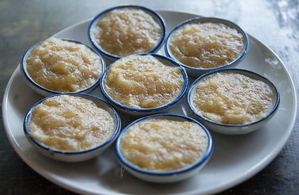 steamed banana cakes